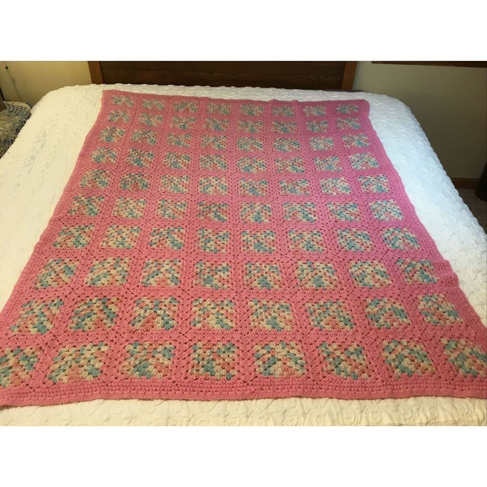 Handmade Crocheted Granny Squares Afghan‎ Bed Couch Cover Pink Blue 66x52